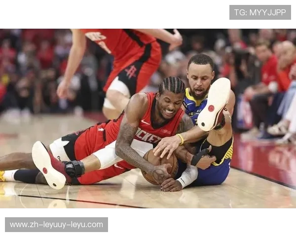 火箭队对阵勇士图文直播全场记录